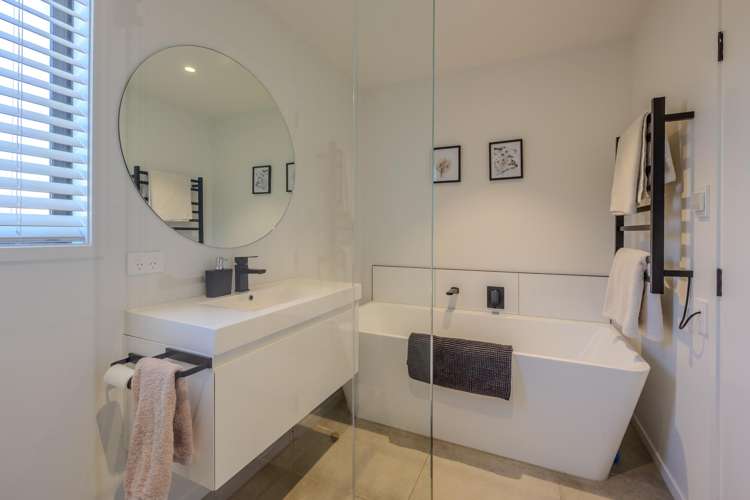 50 Kings Drive Wanaka_11