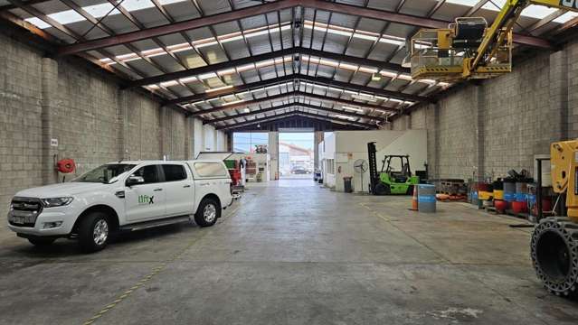 8 Botha Road Penrose_3