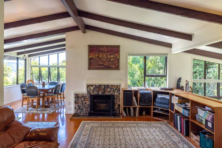 18 Esslin Road Surfdale_9