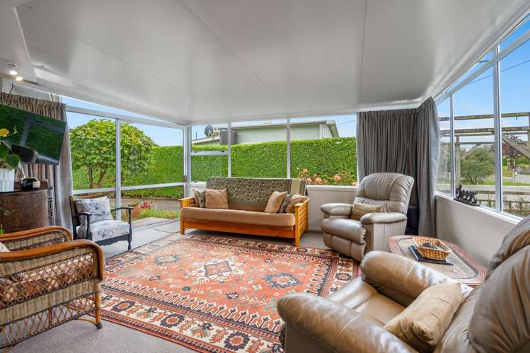 20 Kerr Street Karitane_10