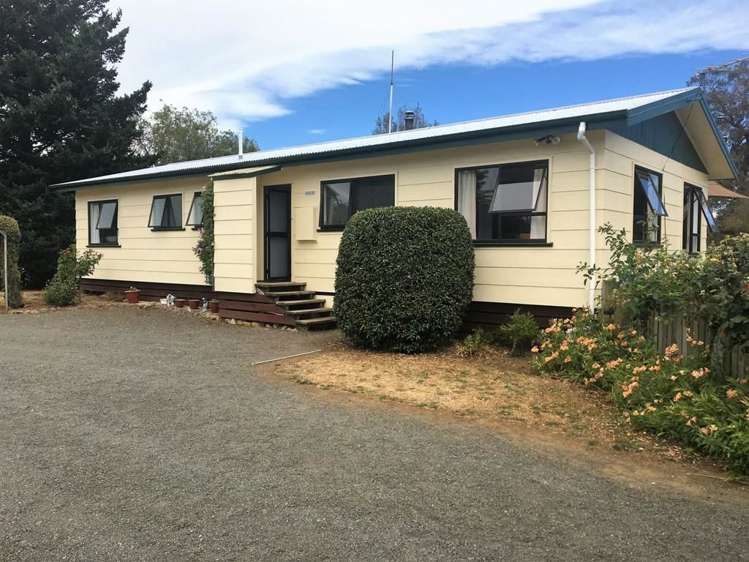 2 Holden Road Tikokino_14