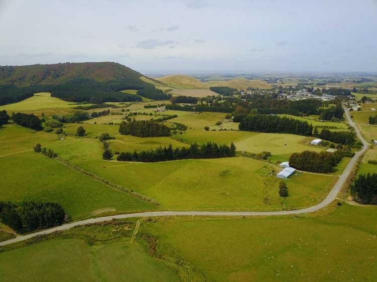 120 Merrie Creek Road Clinton and Surrounds_22