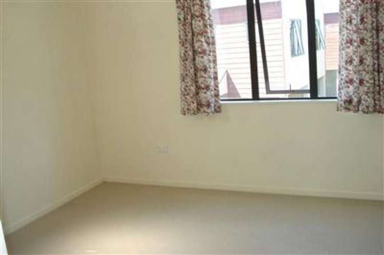 5/6 John Jennings Drive Oteha_6