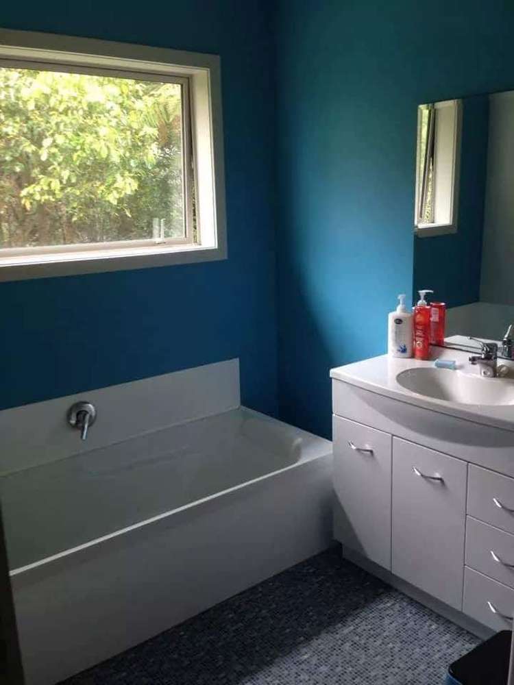 2 Chamberlain Street Waimangaroa_6