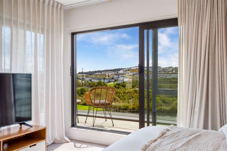 10 Arran Point Parade Orewa_10