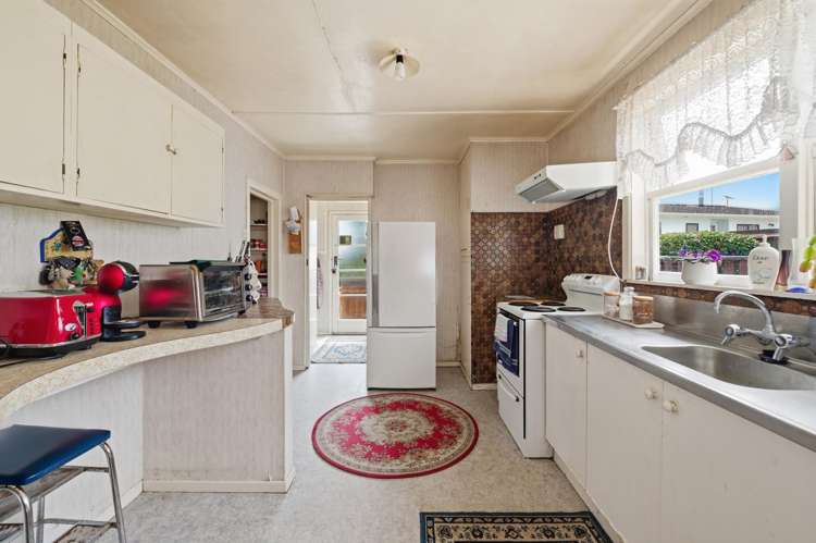 142 Otonga Road Springfield_7