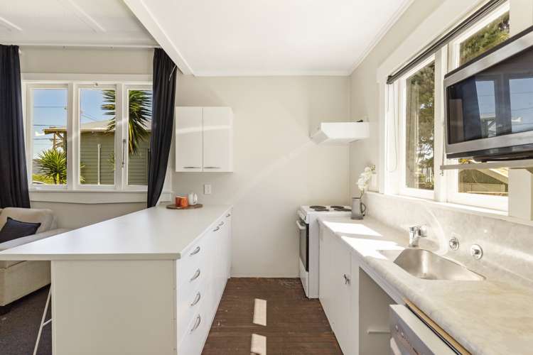 12 Ennismore Road Mount Albert_10