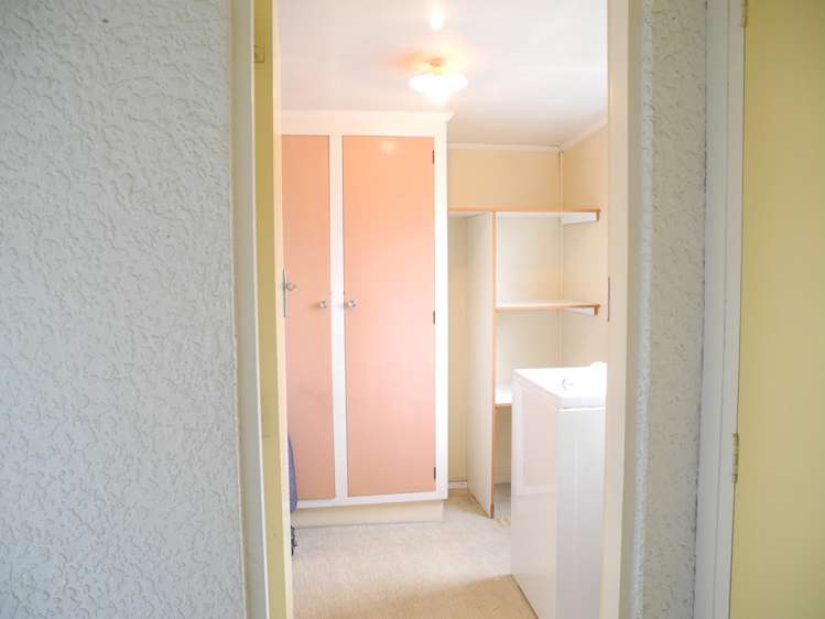 2/35 Dee Street Seaview_14