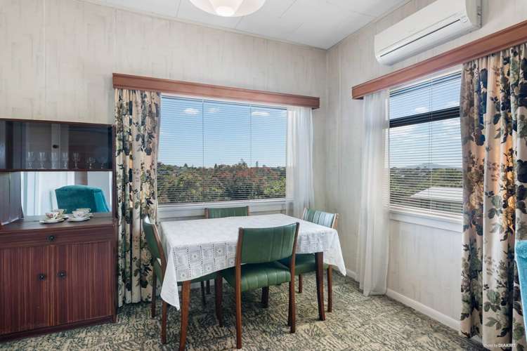 43 Onewa Road Northcote_12