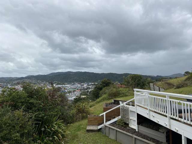 24 Punga Grove Avenue 11626_1