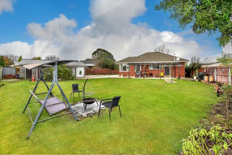 47 Damien Place Bromley_15