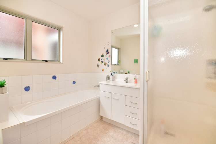 15 The Grove Red Beach_11