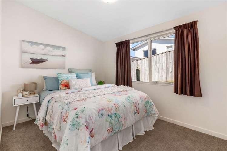 18 Dusky Crescent Aotea_4