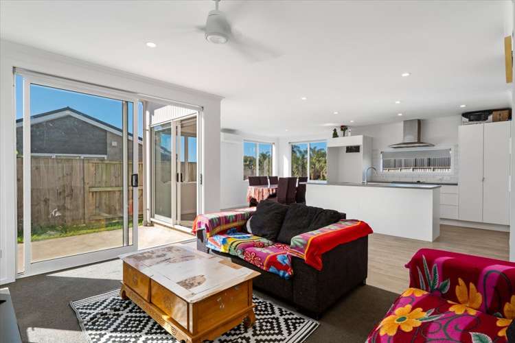 9 Queen Palms Road Te Puke_6