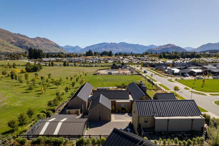 14 Deans Drive Wanaka_32