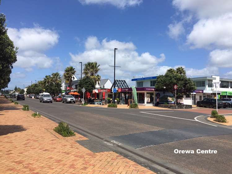 121 Centreway Road Orewa_25