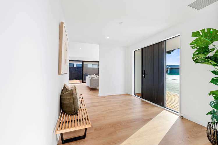 38 Wakeman Drive Lincoln_25