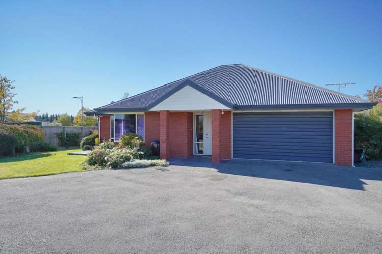 2e Hilton Drive Amberley_2