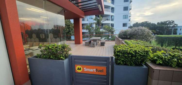 159 Hurstmere Road_0