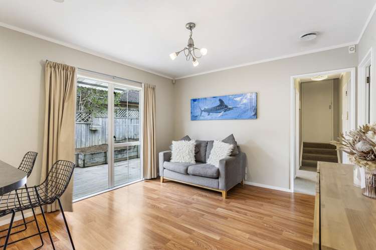 57 Gosford Drive Botany Downs_19