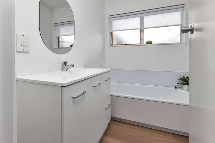 2/29 Powhiri Avenue Kensington_13