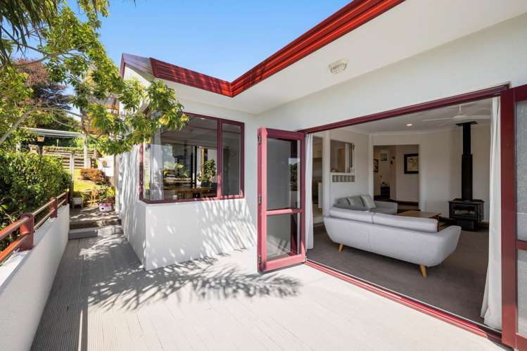 6 Village Way Welcome Bay_7