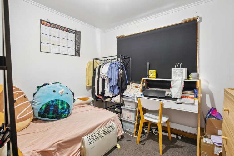 20 Tremewan Street Tawa_10