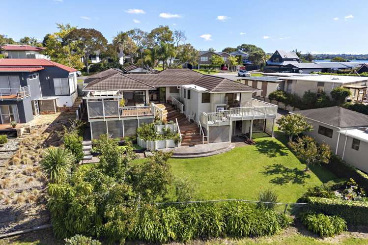 19 Davita Place Farm Cove_23