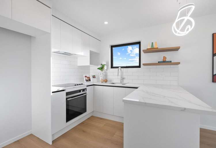 5/1090 Beach Road Torbay_4