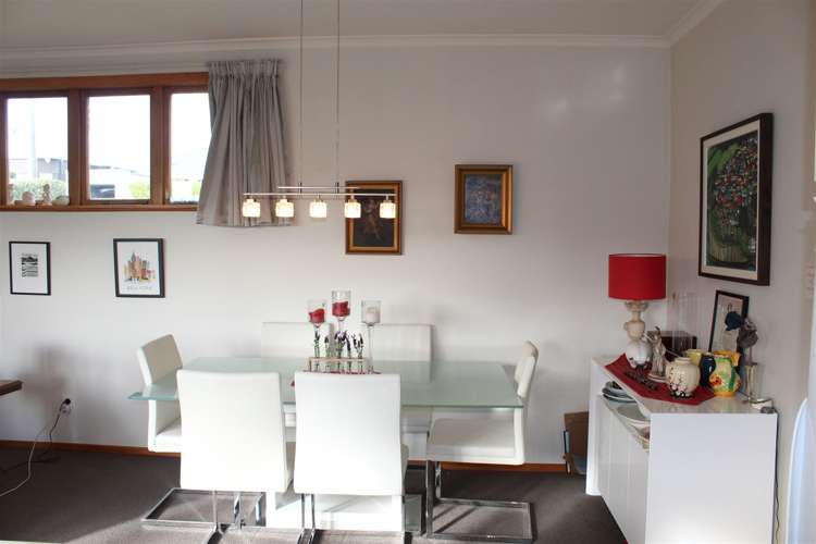 17 Dundonald Street Tainui_3