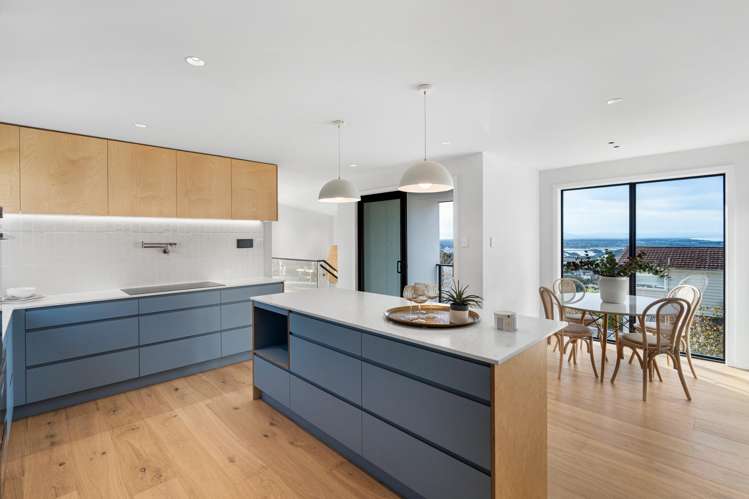 1/164 Soleares Avenue Mount Pleasant_10