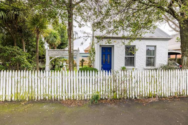 54 Eastbourne Street Caversham_3