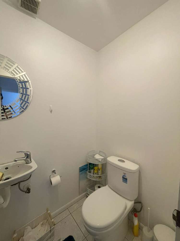 4/4 Freeman Way Manukau_22
