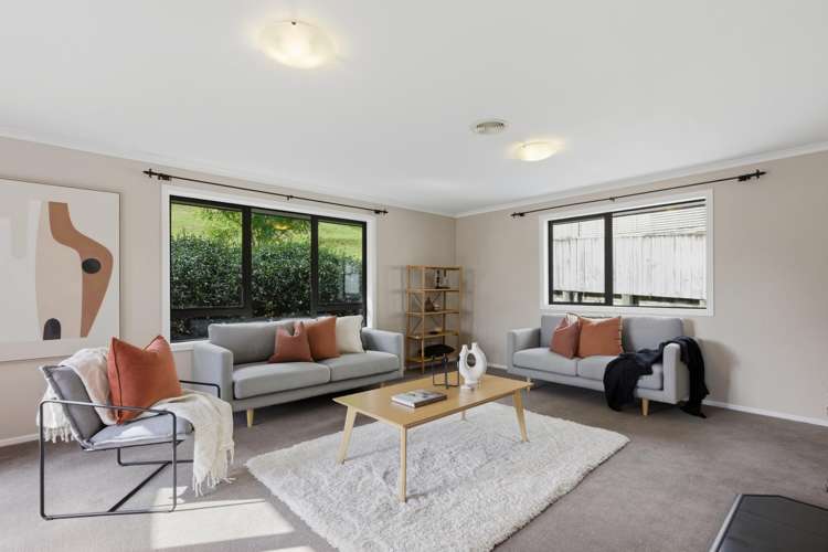 21 Bathurst Crescent Pyes Pa_11