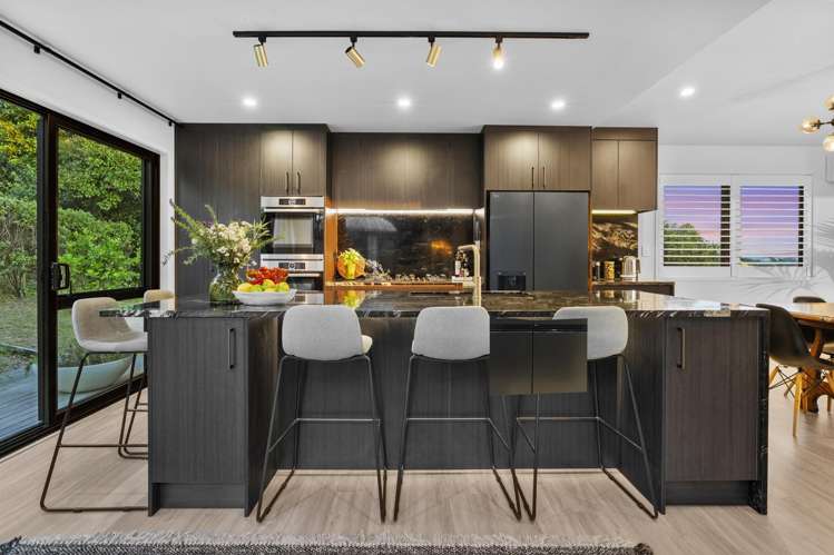 8A Park Road Surfdale_6