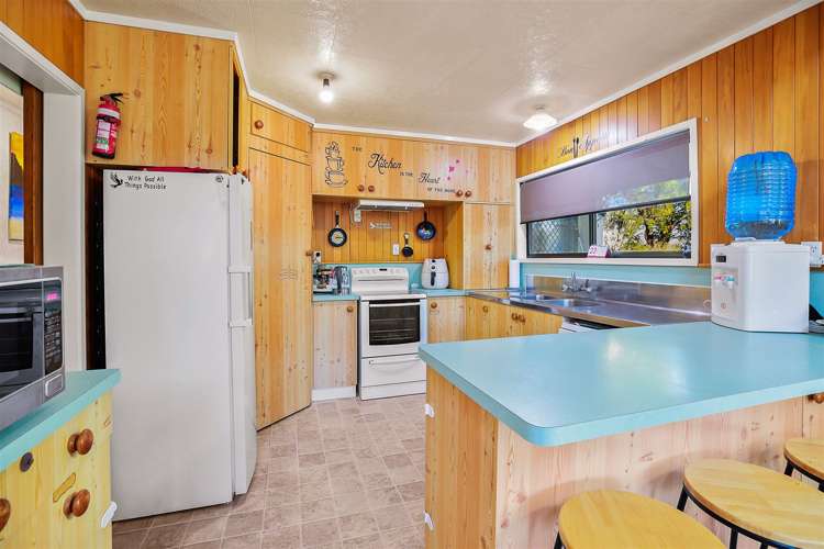 404 Garden Place Thames_1