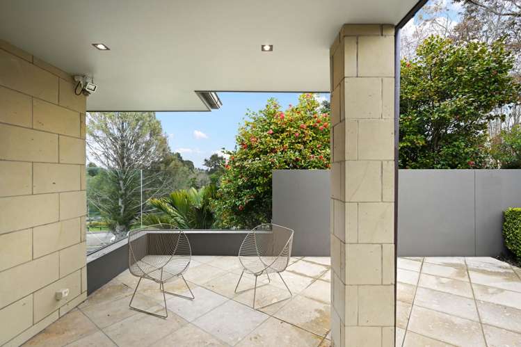 2 Comries Road Chartwell_11