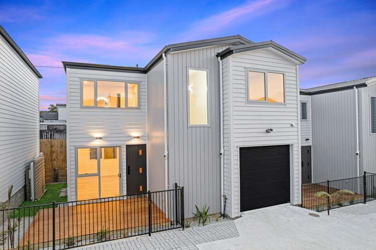 232 Whitney Street_0