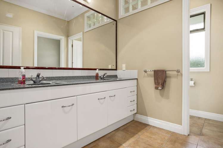 124 Mclarnon Road Cambridge_13