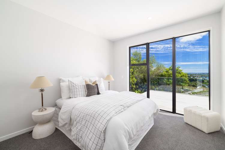 15 Inverness Lane Redcliffs_21