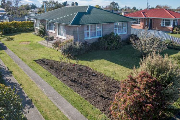 54 North Terrace Darfield_1