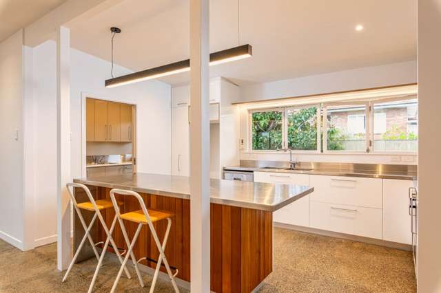 2/15a Allendale Road Mount Albert_4