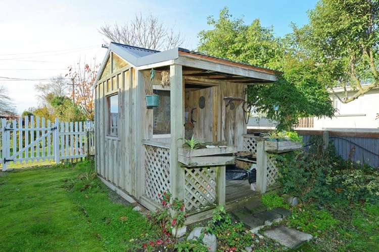 8 Lee Street Southbridge_5