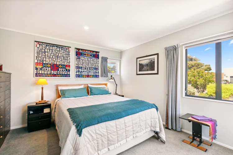 12a Bay Lair Grove Island Bay_11