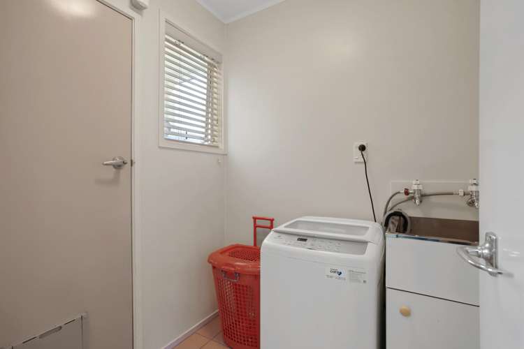 2/21b Mildmay Road Henderson_11