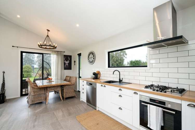 24 Short Road West Plains_1