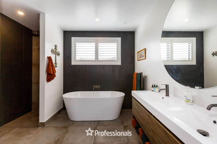 478 Katherine Mansfield Drive Whitemans Valley_22