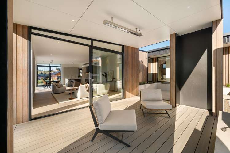 1 Serpentine Street_1