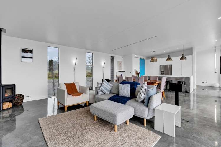 11 Wilson Road Urenui_6