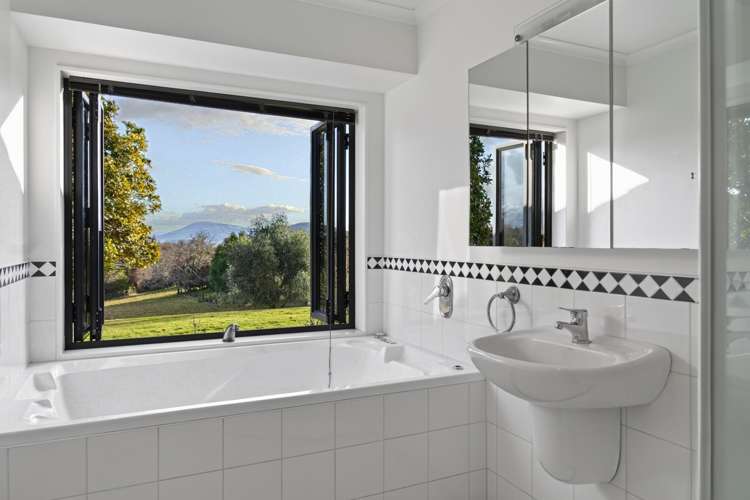 68 Brunswick Drive Tikitere_21